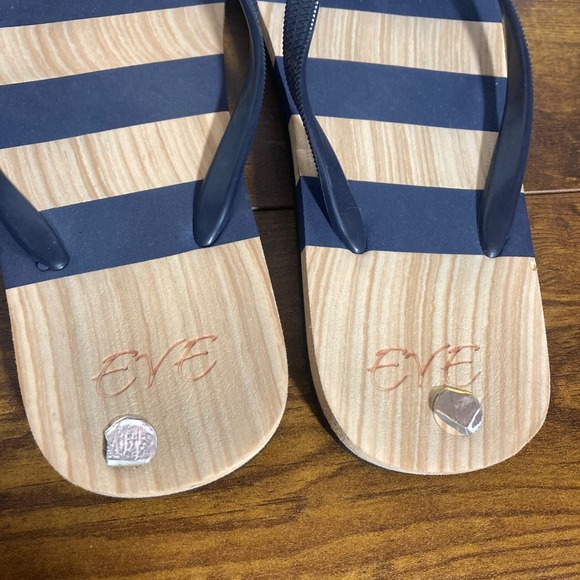 Eve Womens Flip Flop Sandals Navy Blue Wood Grain Striped Thong Beach Shoes 9/10 - Picture 4 of 8